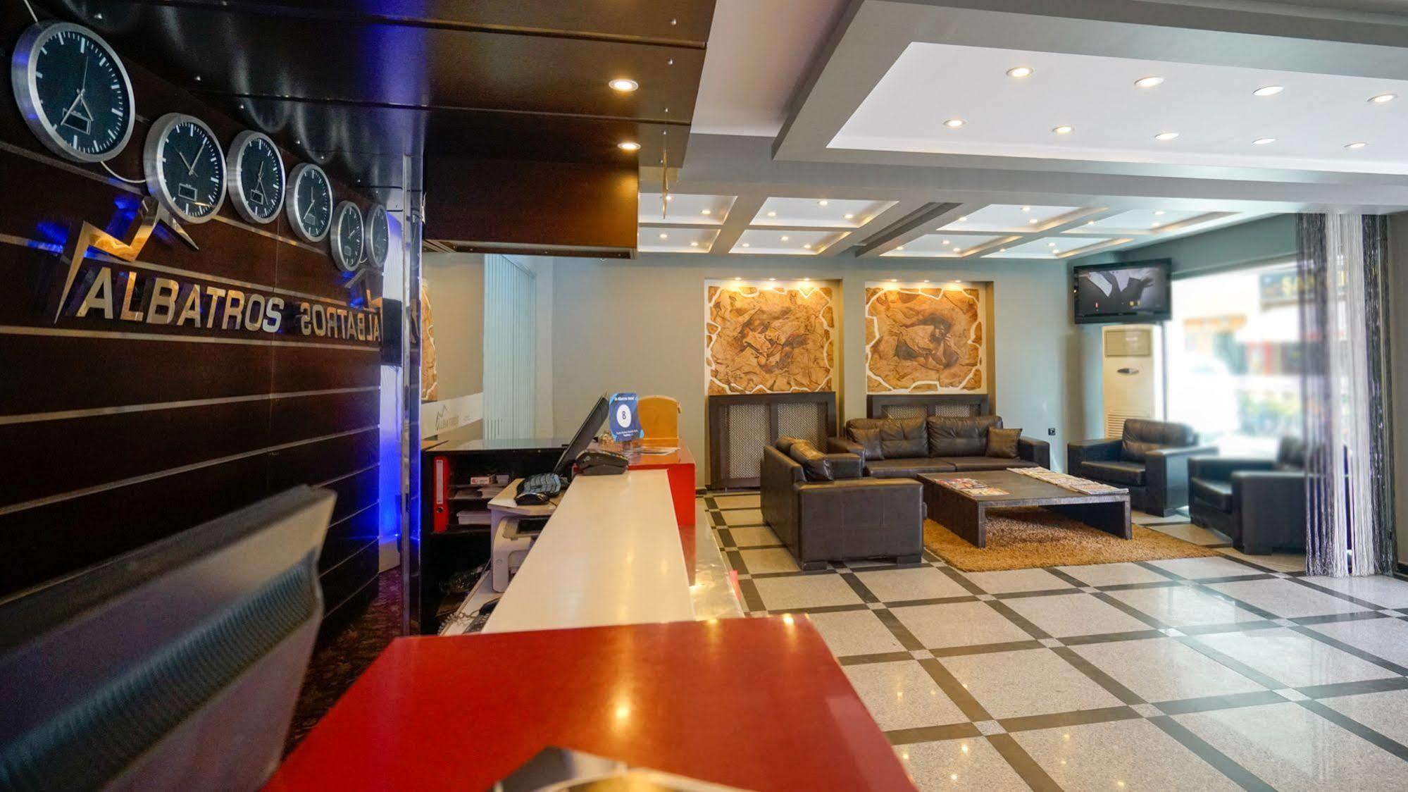 Es Albatros Hotel เอสเกซีเฮียร์ ภายนอก รูปภาพ