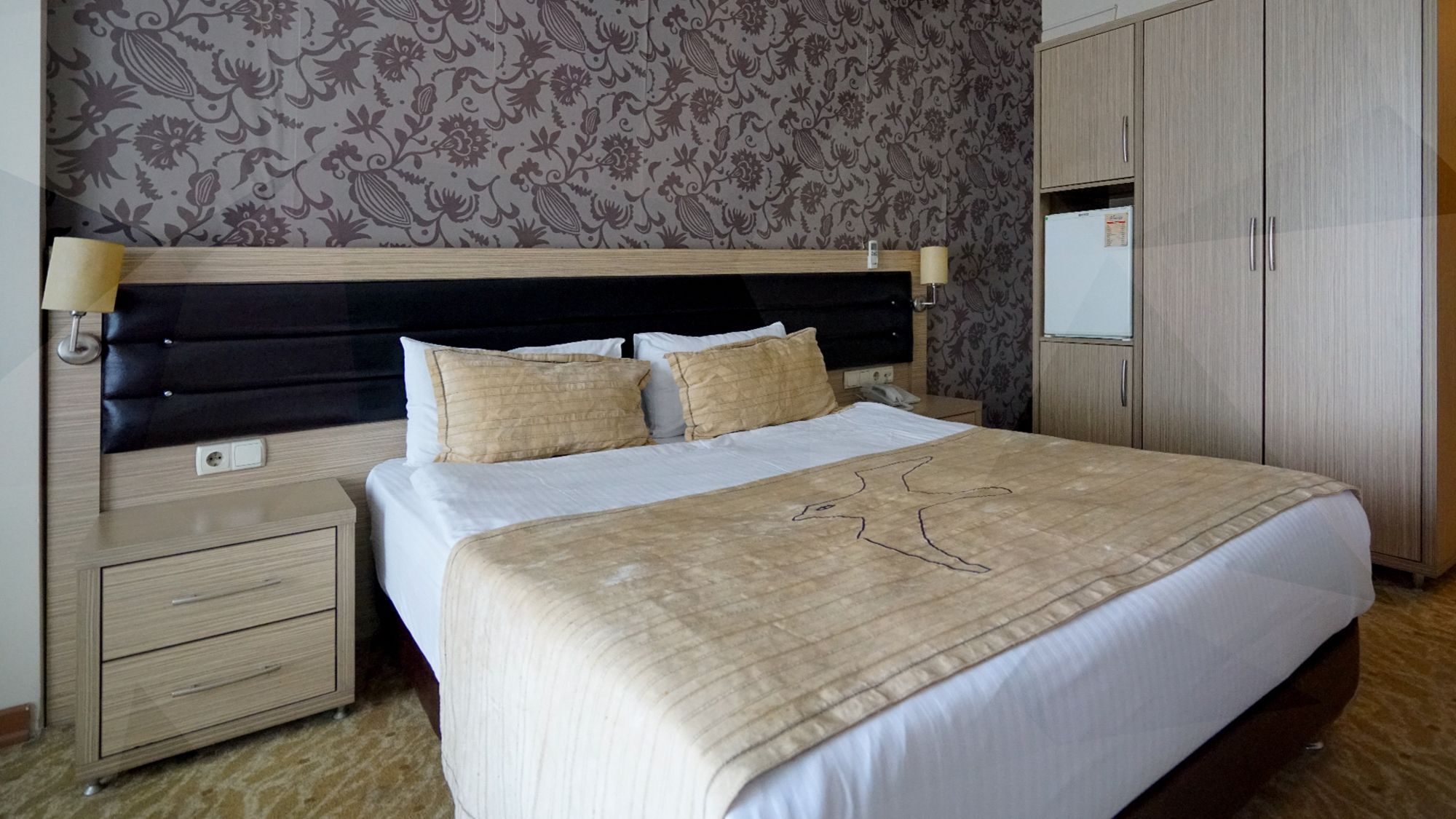 Es Albatros Hotel เอสเกซีเฮียร์ ภายนอก รูปภาพ